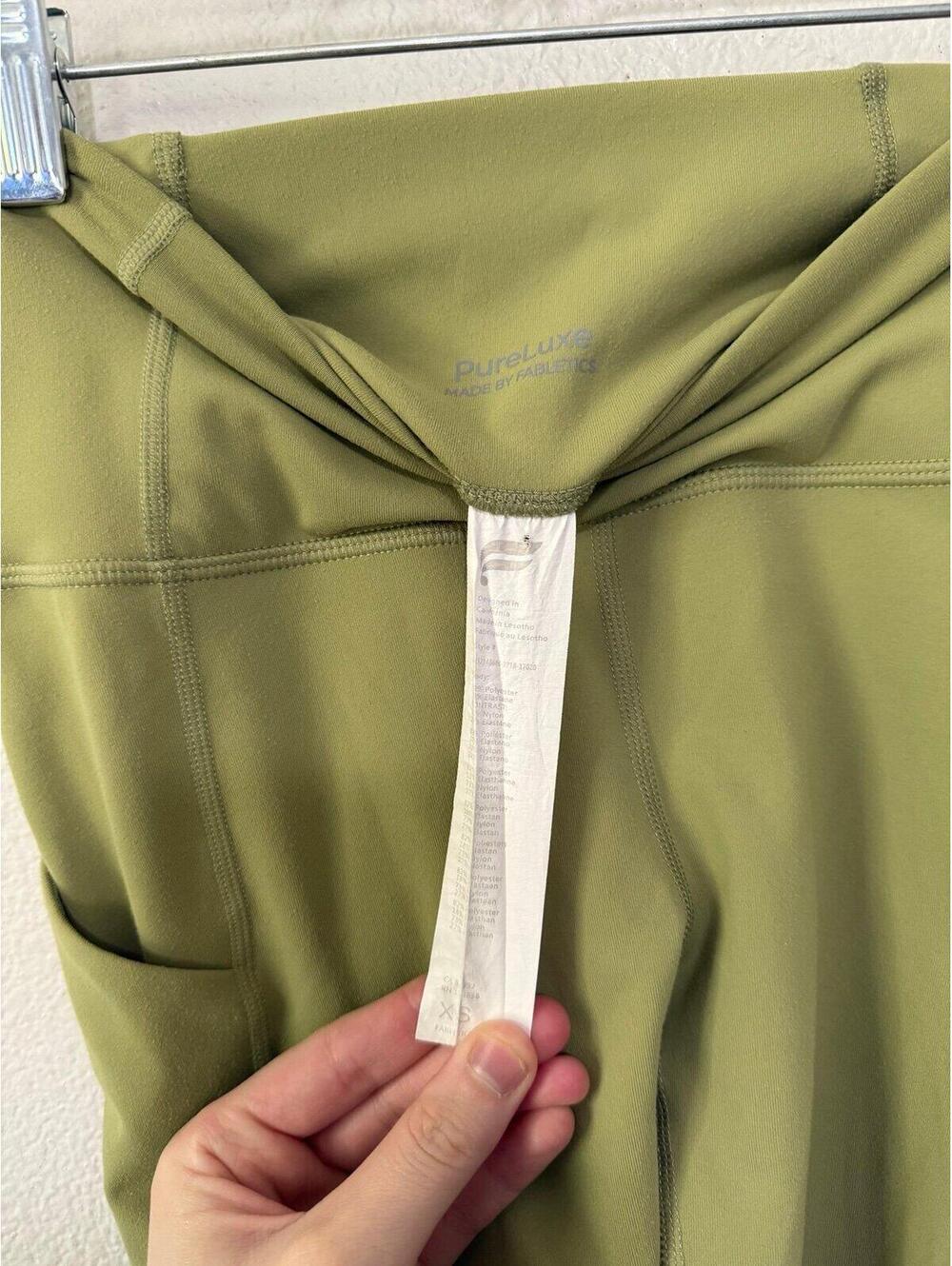 Fabletics purelux bikers size XS - Picture 3 of 3